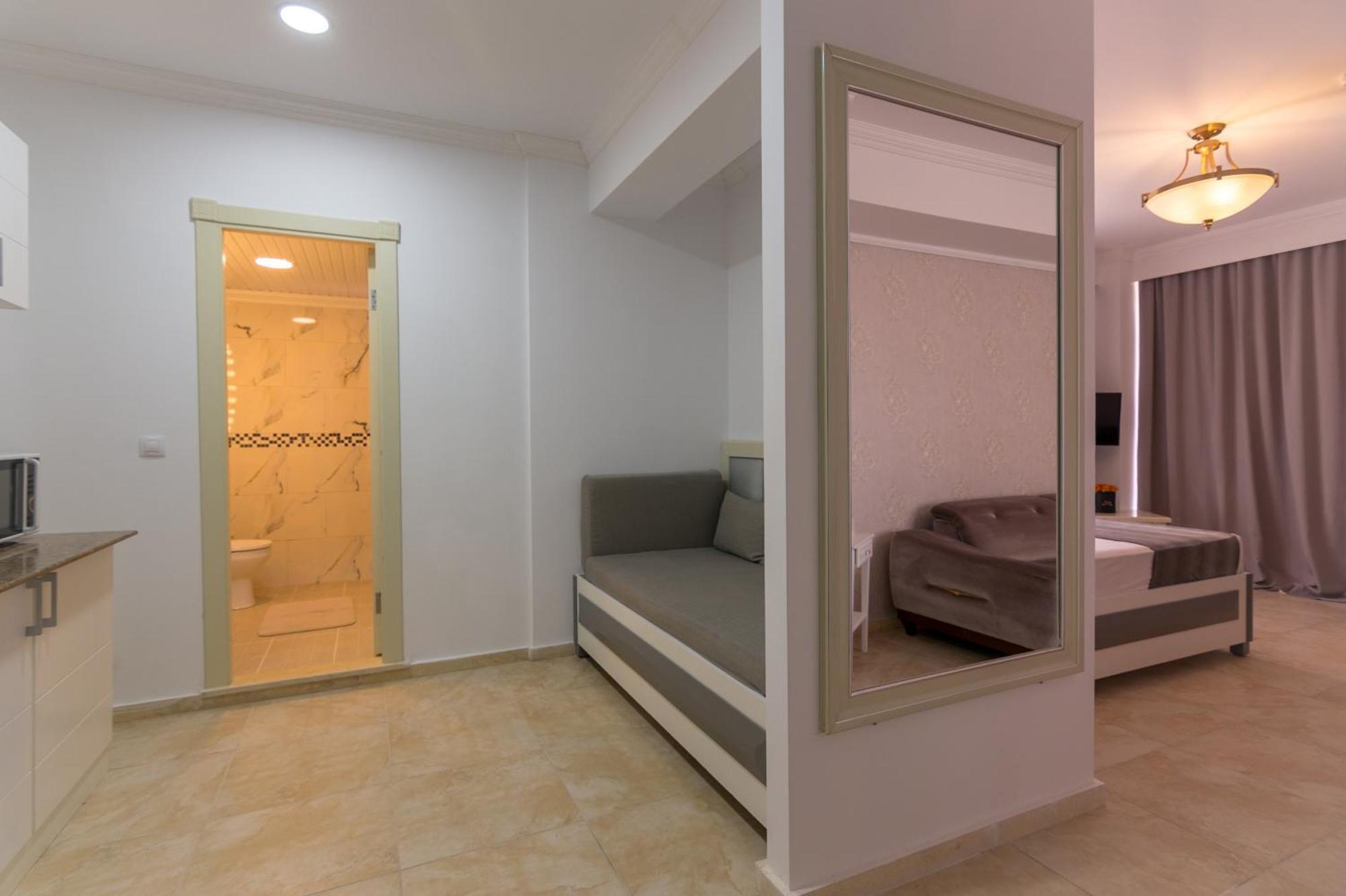 Phoenicia Holiday Resort Mamaia Exterior photo